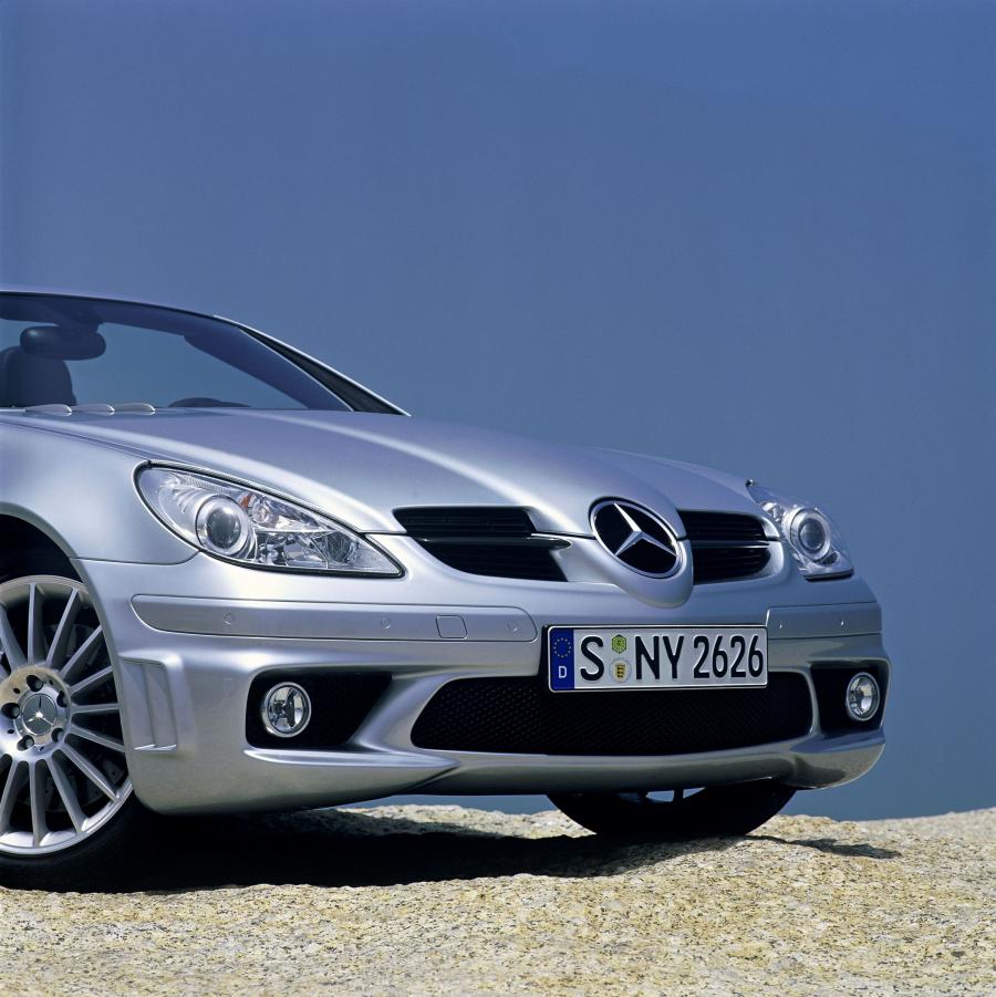  Mercedes-Benz SLK55 AMG 2005 года  (фото 59 из 96)